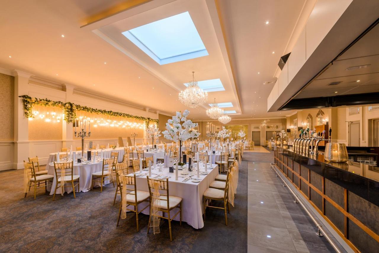 Killarney Oaks Hotel Exterior photo